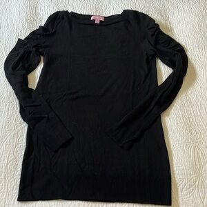 Lilly Pulitzer lightweight black sweater with puffed sleeves, size Medium